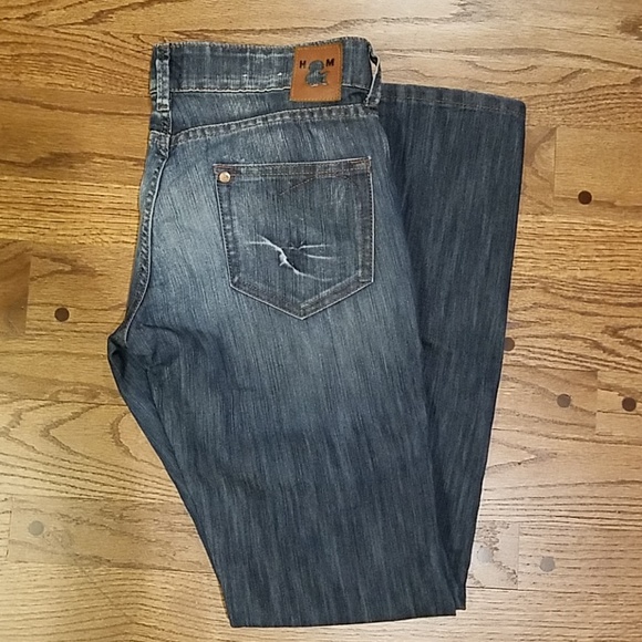 Jeans - Picture 1 of 6